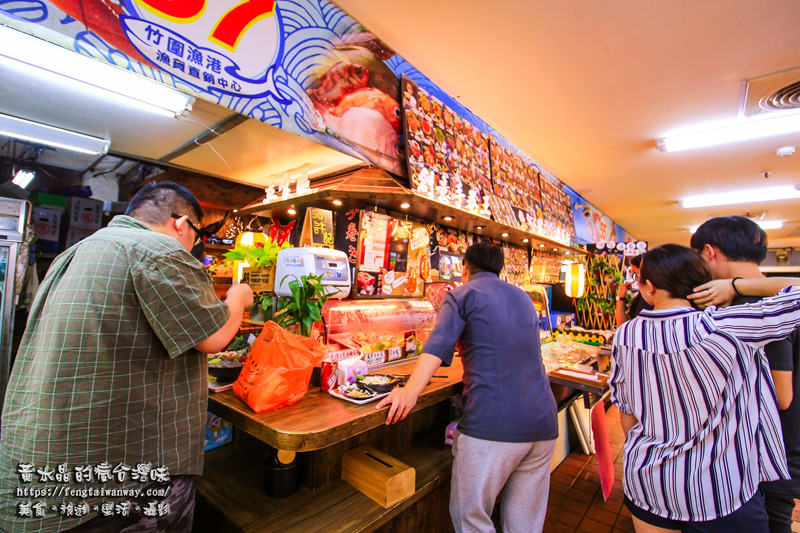 竹圍漁港56號許記生魚片【大園美食】｜隱藏於竹圍直銷中心內的超人氣浮誇立吞日式料理