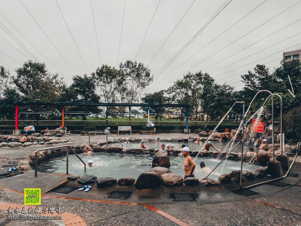 礁溪溫泉公園【宜蘭景點】|礁溪免費足湯、大眾裸湯、溫泉泳池附交通資訊