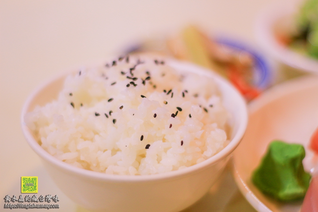 三郎日本料理【基隆美食】|基隆在地巷弄美食老字號大眾化必吃日式料理 @黃水晶的瘋台灣味 三郎日本料理【基隆美食】|基隆在地巷弄美食老字號大眾化必吃日式料理 @黃水晶的瘋台灣味