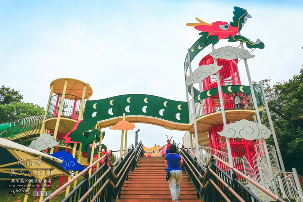 奧武山公園溜滑梯【日本沖繩旅遊】|沖繩縣那霸市必玩的親子旅遊景點；搭單軌電車就能到的溜小孩場地