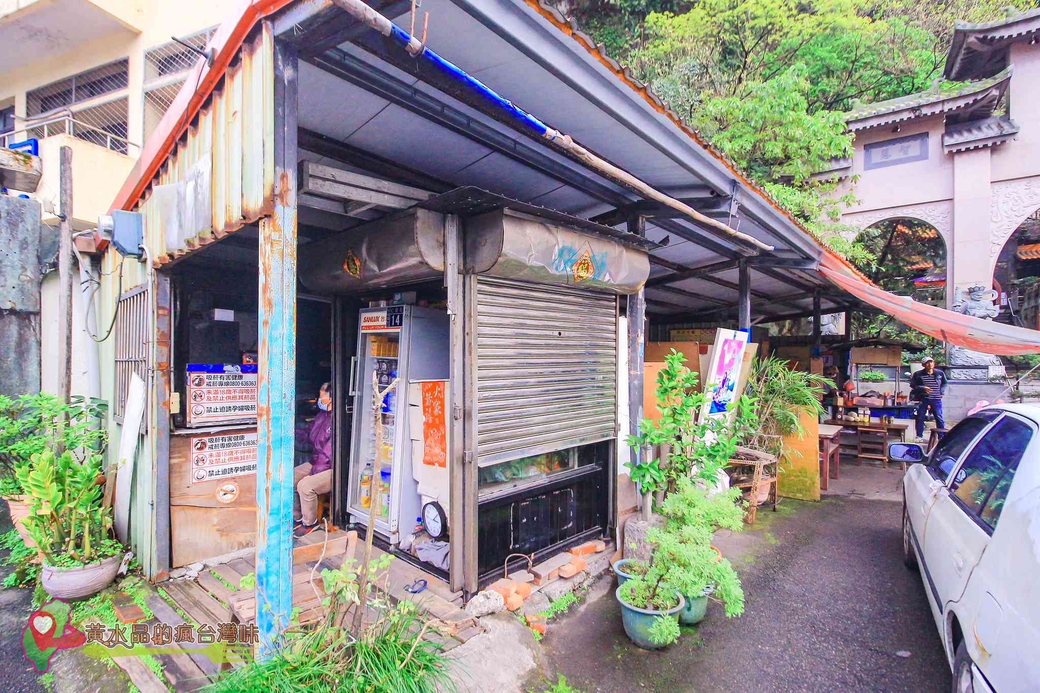 仙洞巖佛手洞【基隆景點】｜走訪台版小敦煌石窟神仙海蝕洞探險