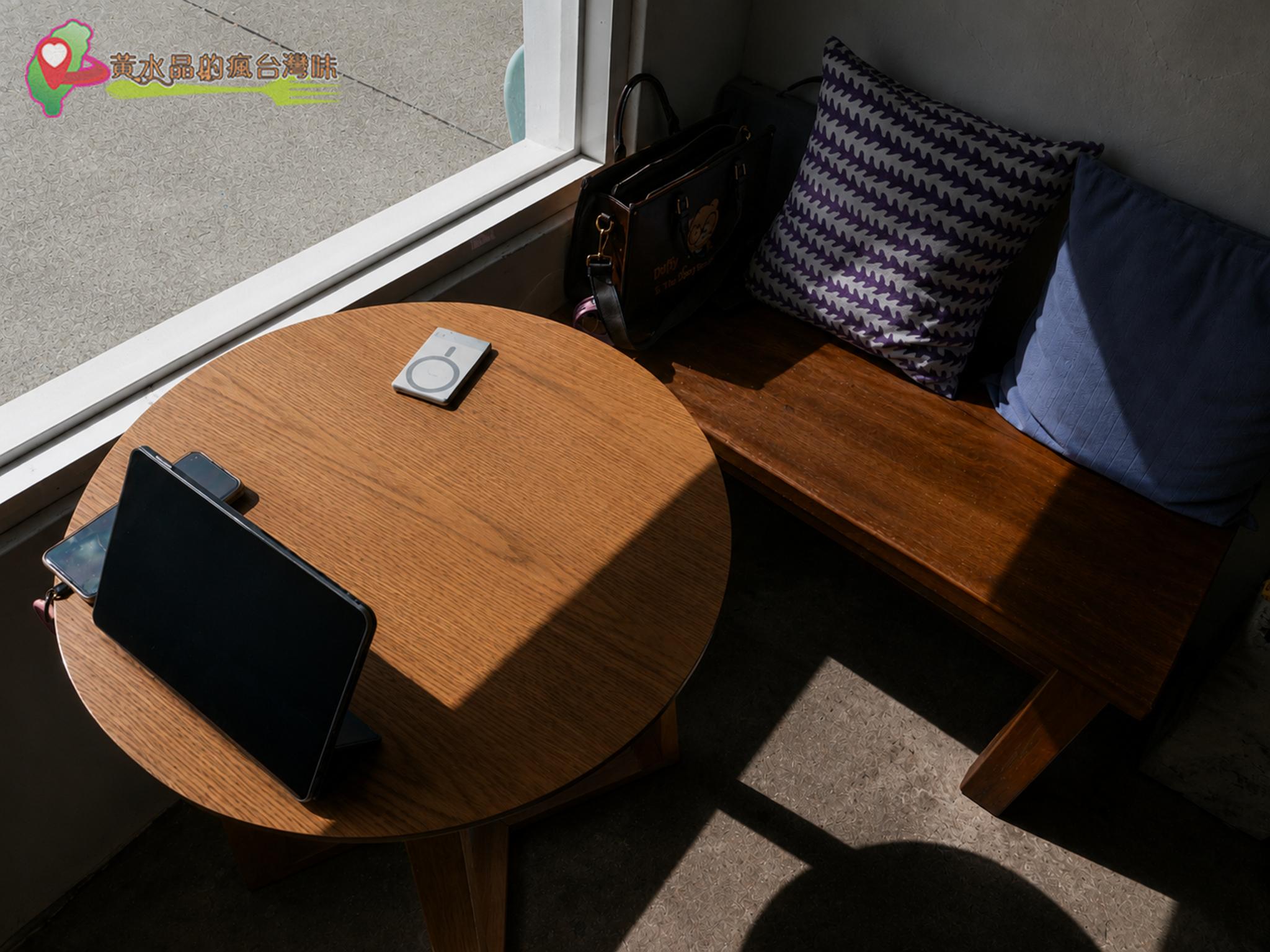 Oct.Sun Coffee|室內用餐環境 Oct.Sun Coffee|室內用餐環境