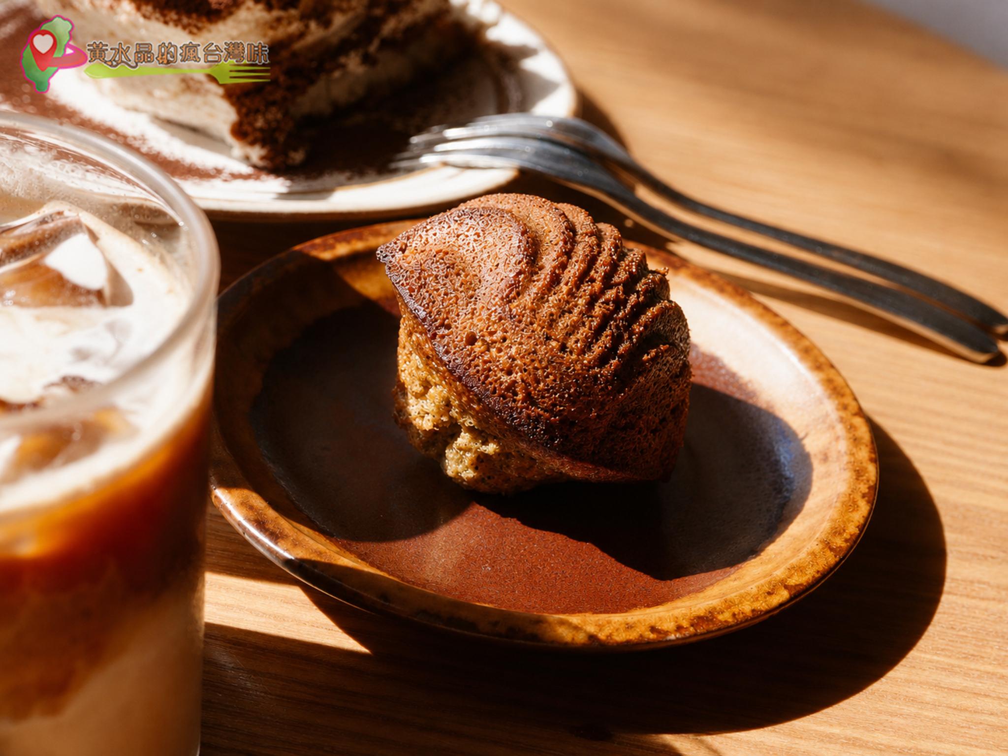 Oct.Sun Coffee|恆春萬里桐海景咖啡廳推薦!藍白希臘風、菜單、甜點與海景一次看 6 octsun coffee 32