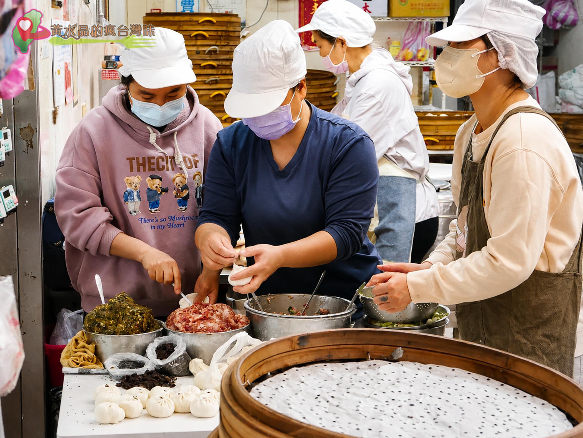 金山王肉包｜金山老街排隊也要買！20元鮮蔥肉包，咬下滿滿肉汁太犯規 @黃水晶的瘋台灣味