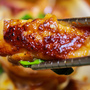 蘑菇森林義大利麵坊(桃園店)|桃園市桃園區ATT筷食尚二樓美食；完全是一個義大利麵加排餐的大份量概念。 @黃水晶的瘋台灣味